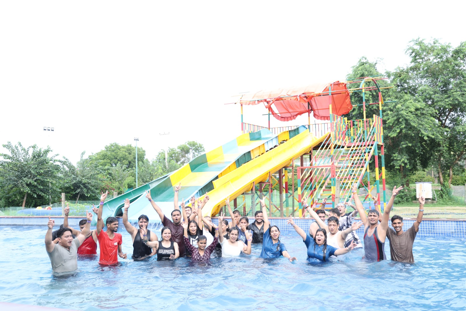 Swimming pool